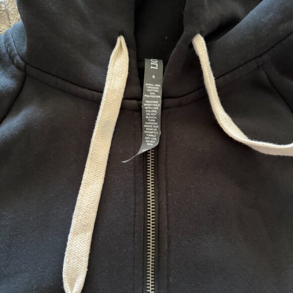 VUORI RESTORE ORGANIC COTTON BLEND ZIP HOODIE - Excellent Condition - Picture 4 of 4